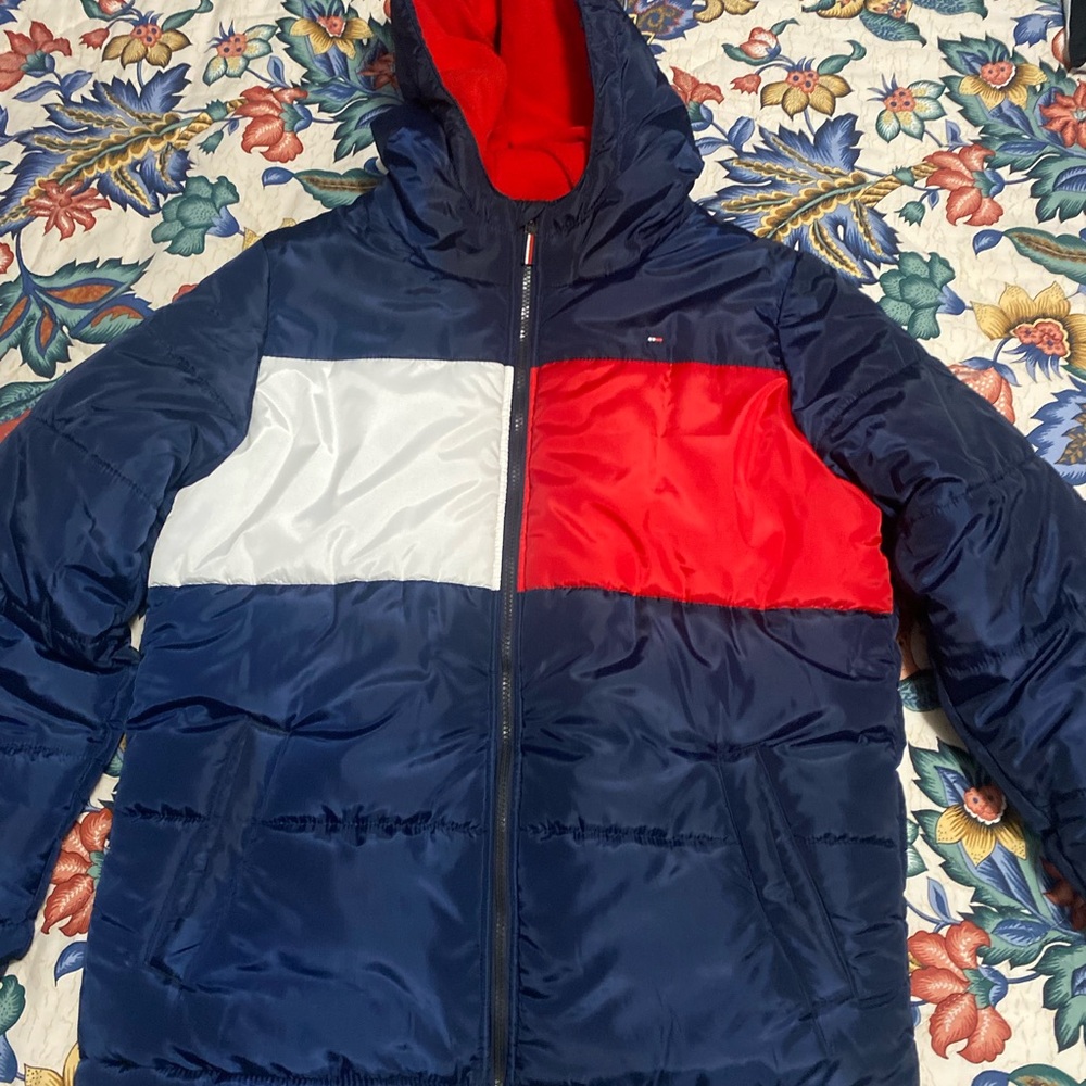 Tommy Hilfiger Boy’s X-LARGE (18/20) Tricolor Puffer Jacket